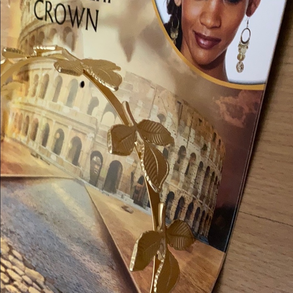Greek Goddess Accessories Set - Picture 3 of 6